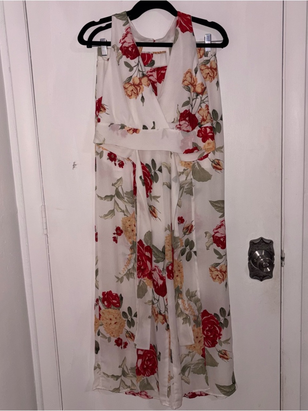 Ivory Floral Wrap Matching Set with Red & Yellow Blooms
